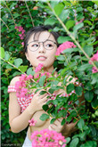 背靠背，脸对脸